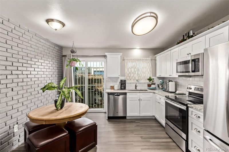 15737 E 13th Pl, Aurora, CO 80011