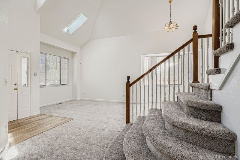 1525 S Richfield Way, Aurora, CO 80017