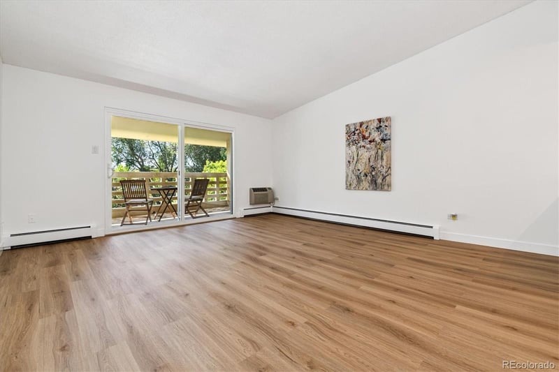 655 S Alton Way #8D, Denver, CO 80247