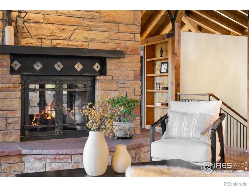 960 Ridge West Dr, Windsor, CO 80550