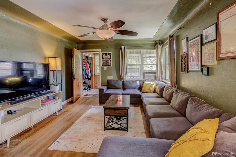3015 N Milwaukee St, Denver, CO 80205
