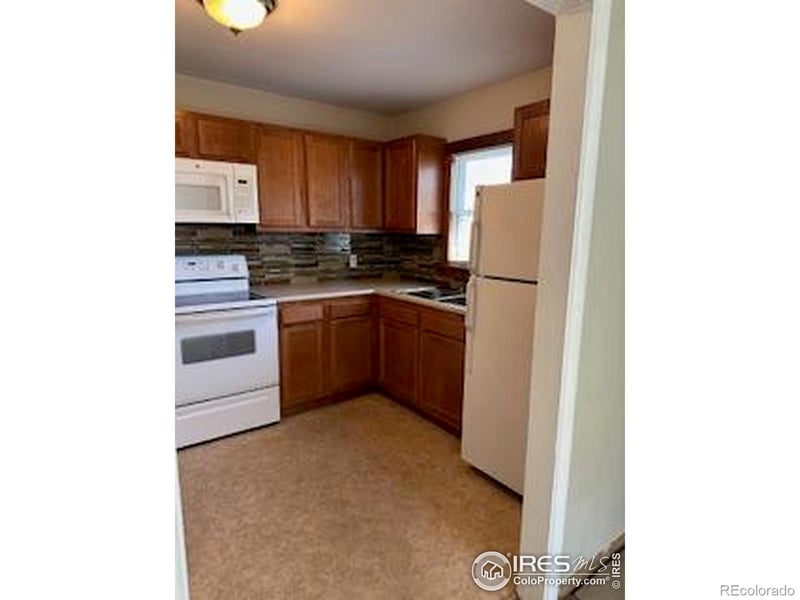479 Oak St, Burlington, CO 80807