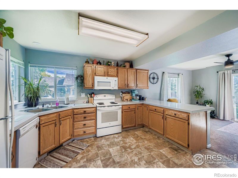 2554 W 44th St, Loveland, CO 80538