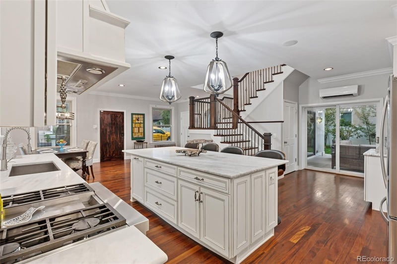 1601 S Emerson St, Denver, CO 80210
