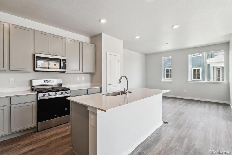 13867 Deertrack Ln, Parker, CO 80134