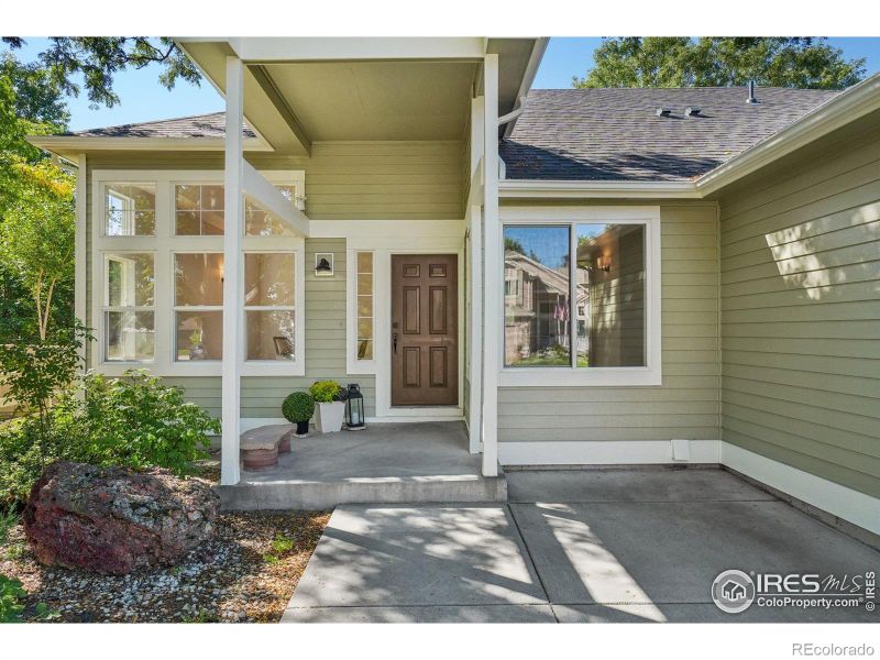 1148 Chestnut Dr, Longmont, CO 80503