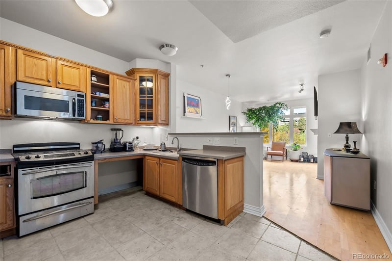 2700 E Cherry Creek South Dr #208, Denver, CO 80209