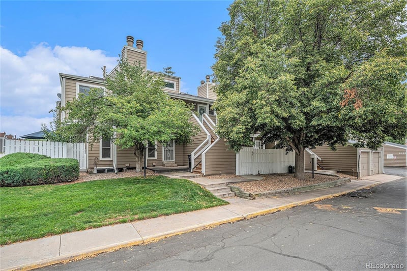 8055 E Colorado Ave #8, Denver, CO 80231