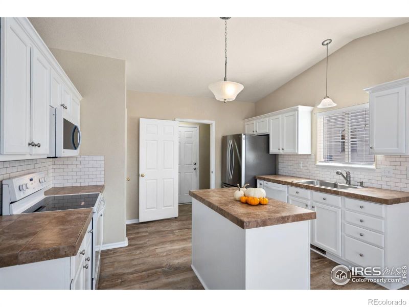 1845 85th Ave Ct, Greeley, CO 80634