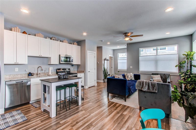 310 S 4 Ct, Deer Trail, CO 80105