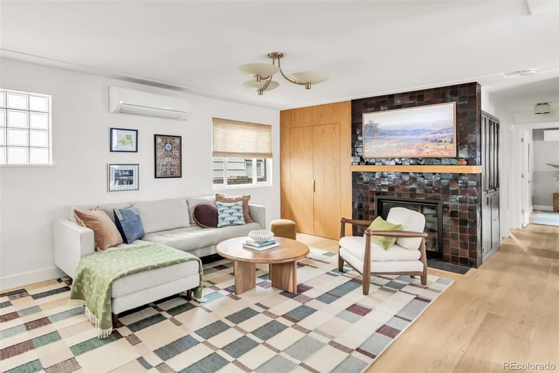 4805 Stuart St, Denver, CO 80212