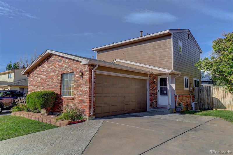 12579 Forest Dr, Thornton, CO 80241
