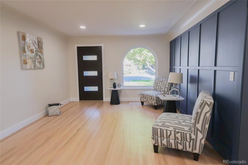 1045 Locust St, Denver, CO 80220