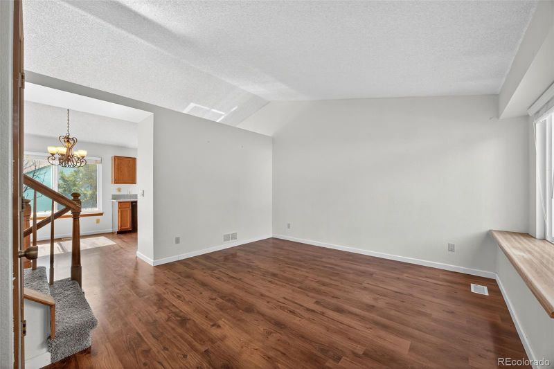 250 Cypress Ln, Broomfield, CO 80020
