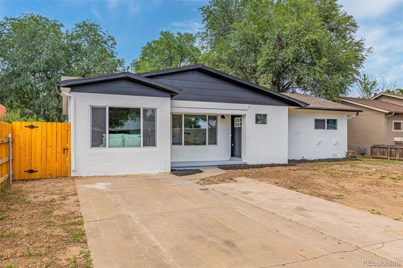 108 Rose Dr, Colorado Springs, CO 80911