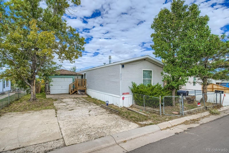 2217 W 91st Pl, Denver, CO 80260