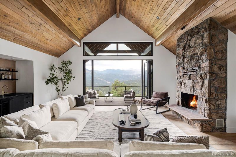 626 Conifer Dr, Evergreen, CO 80439