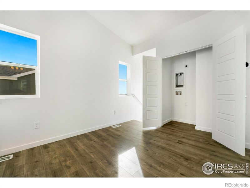 3820 Pinnacles Ct, Evans, CO 80620