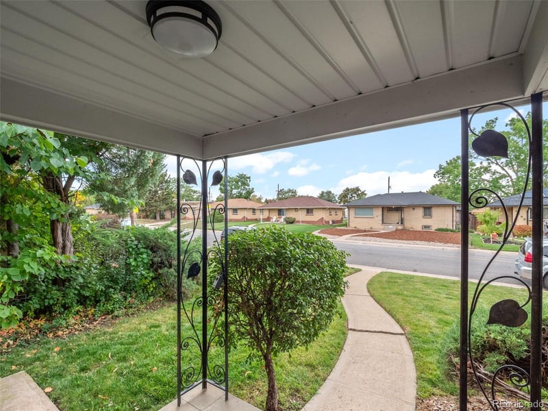 3550 Holly St, Denver, CO 80207
