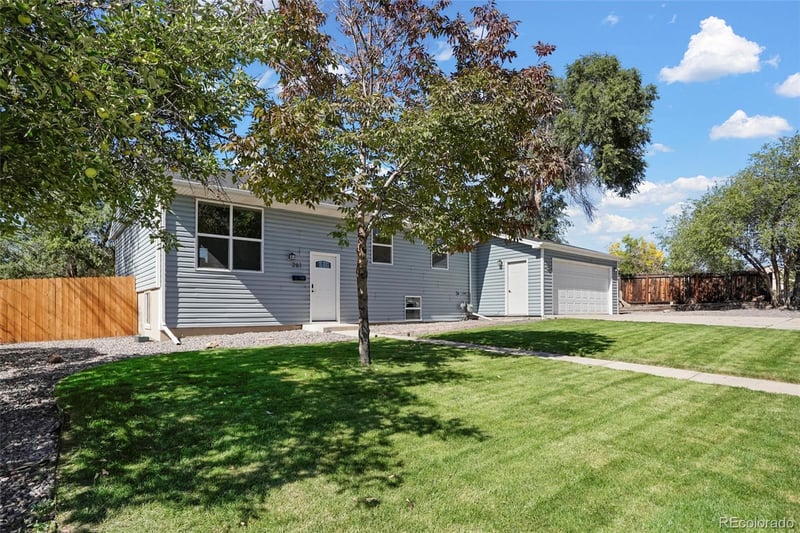 261 Elbert Way, Denver, CO 80221