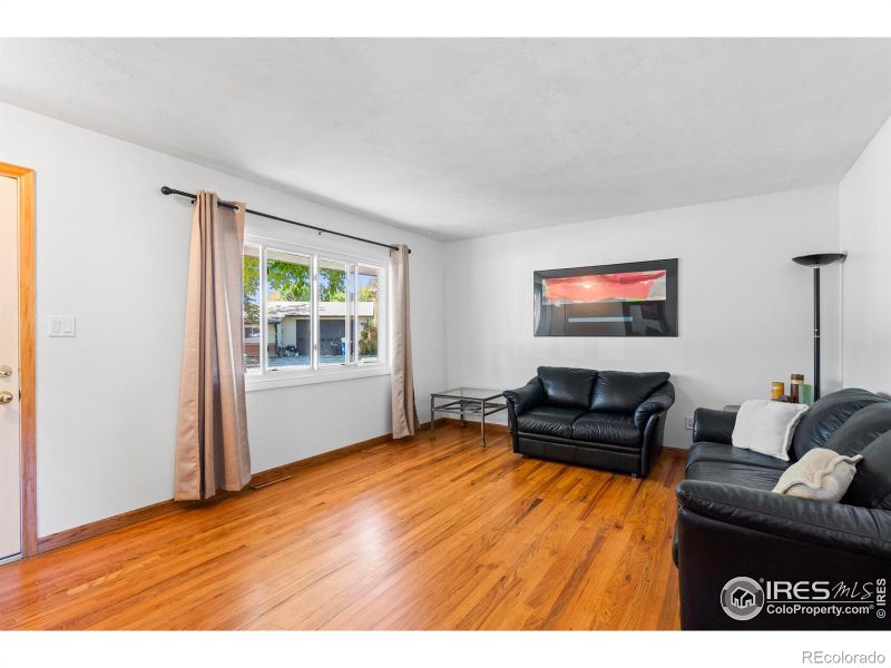 1103 Paloverde Dr, Loveland, CO 80538