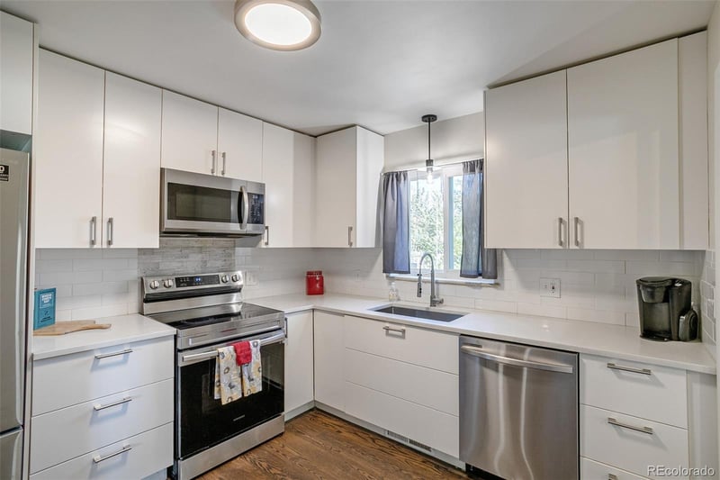 2090 S Wolff St, Denver, CO 80219