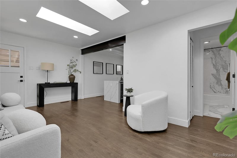 2505 S Hooker St, Denver, CO 80219