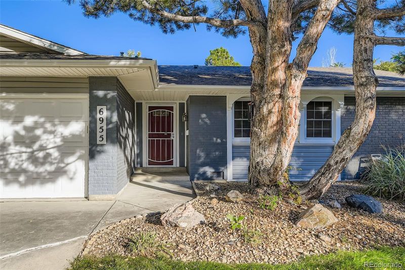 6955 S Ulster Cir, Centennial, CO 80112