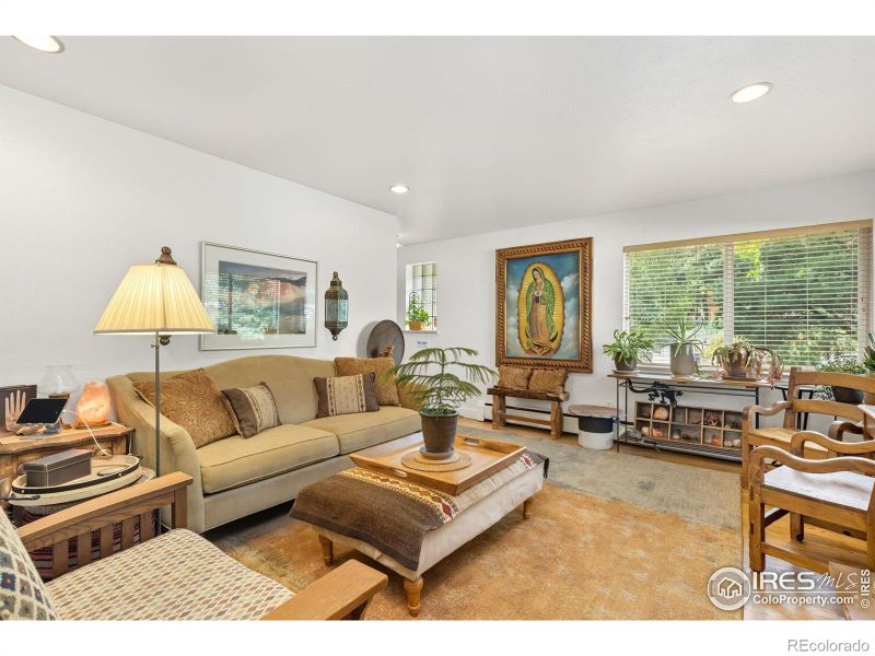 3155 Dover Dr, Boulder, CO 80305
