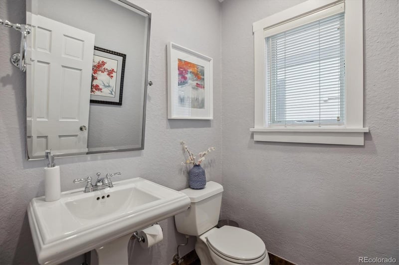 1526 S Gaylord St, Denver, CO 80210
