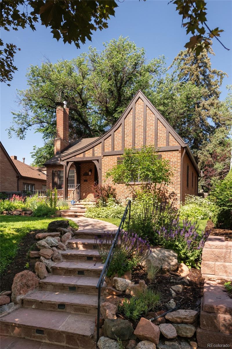 1271 Dahlia St, Denver, CO 80220
