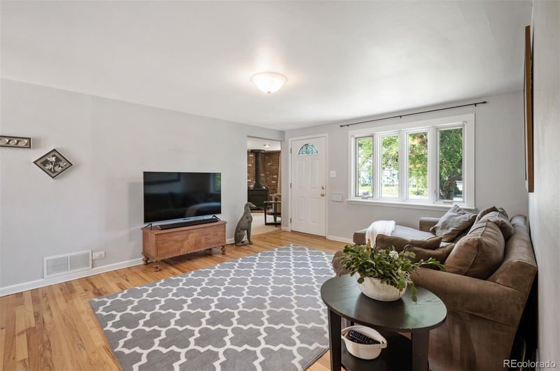 1180 S Adams St, Denver, CO 80210