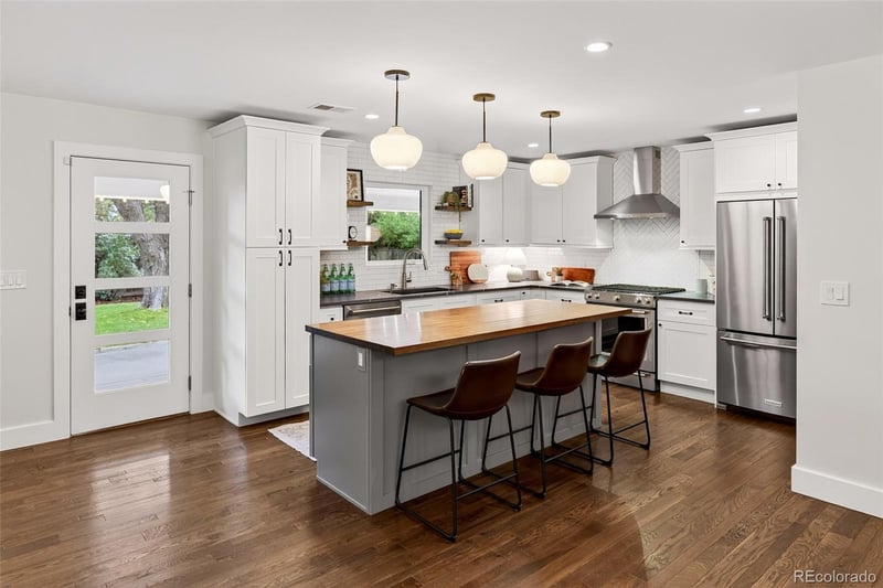 3823 S Hudson St, Denver, CO 80237