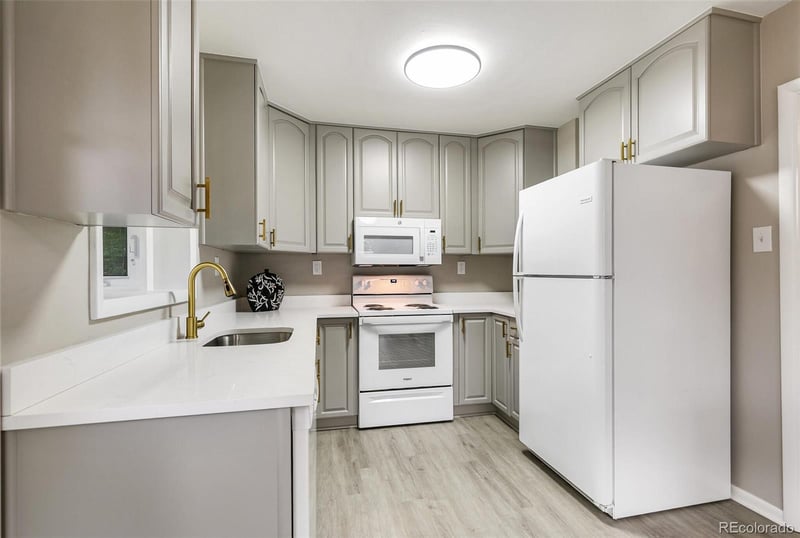 2560 S Downing St, Denver, CO 80210