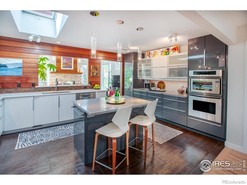560 Iris Ave, Boulder, CO 80304