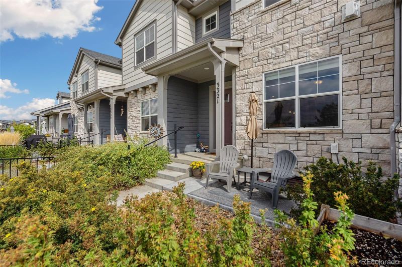 3321 Red Mountain Dr, Loveland, CO 80538