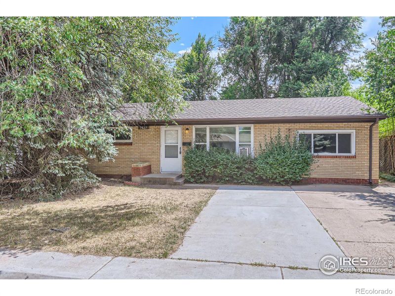 1517 Crestmore Pl, Fort Collins, CO 80521