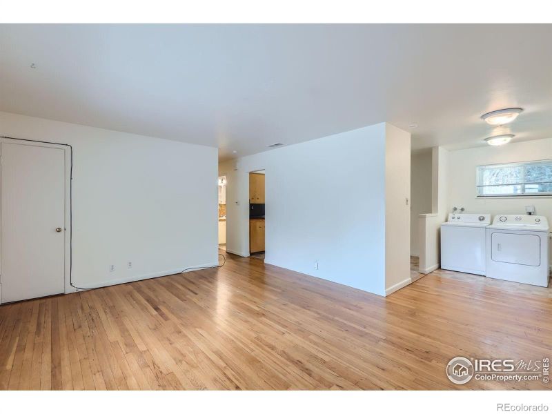 1517 Crestmore Pl, Fort Collins, CO 80521