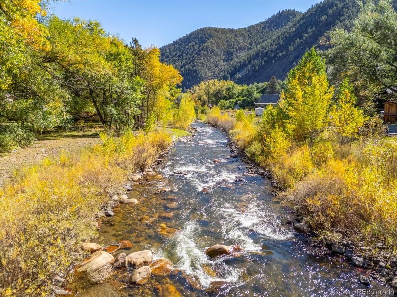 38 Jasper Lake Rd, Loveland, CO 80537