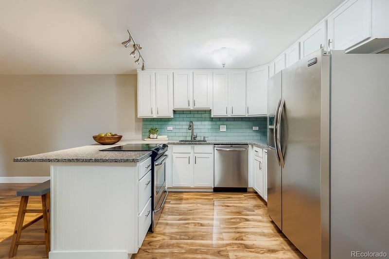 1366 Garfield St #209, Denver, CO 80206