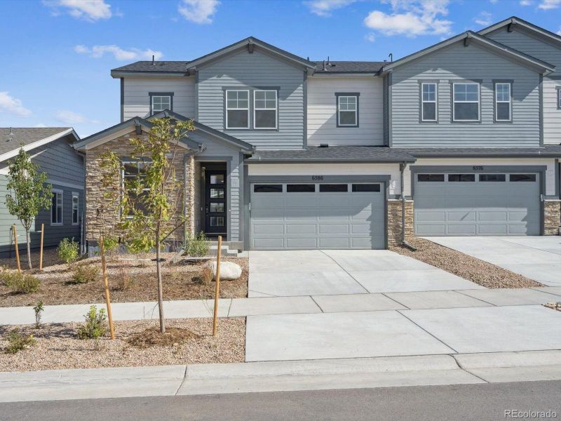 6586 N Nepal St, Aurora, CO 80019