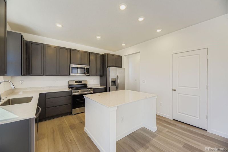 7326 S Yank Ct, Littleton, CO 80127