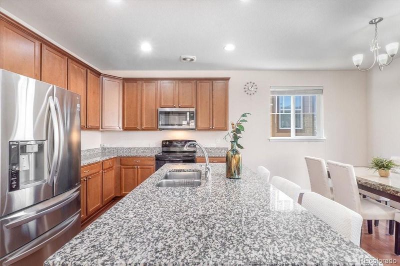 4839 S Picadilly Ct, Aurora, CO 80015