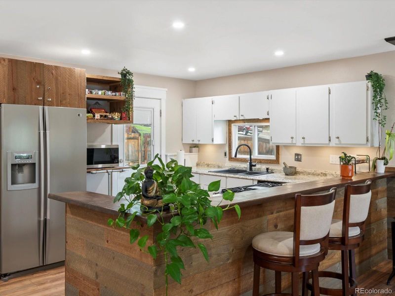 1425 S Welch Cir, Lakewood, CO 80228