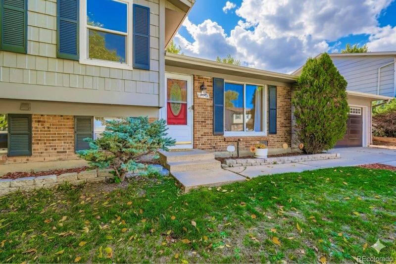 15532 E Pacific Pl, Aurora, CO 80013