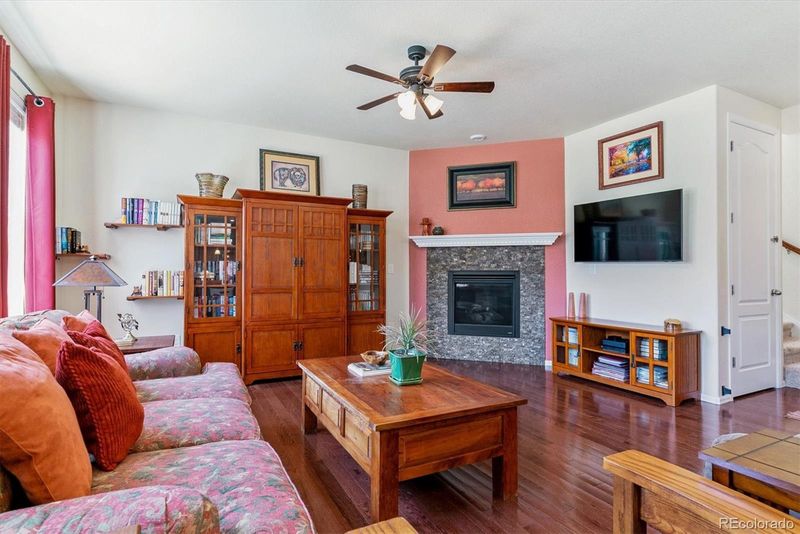 22902 E Chenango Ave, Aurora, CO 80015