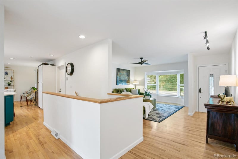4050 S Vincennes Ct, Denver, CO 80237