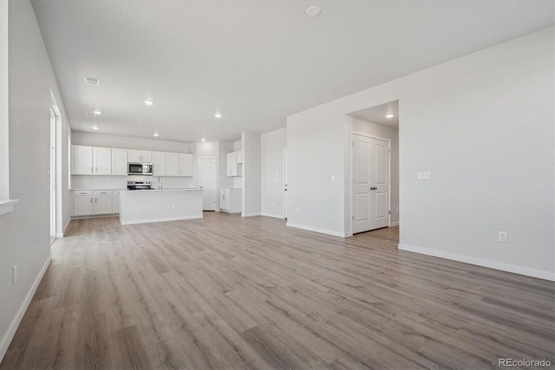 3384 N Irvington St, Aurora, CO 80019