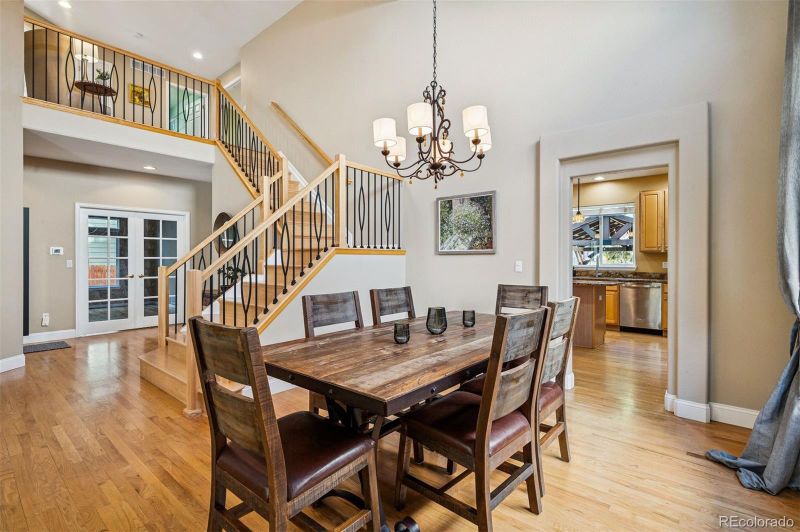 9367 W Vandeventor Dr, Littleton, CO 80128