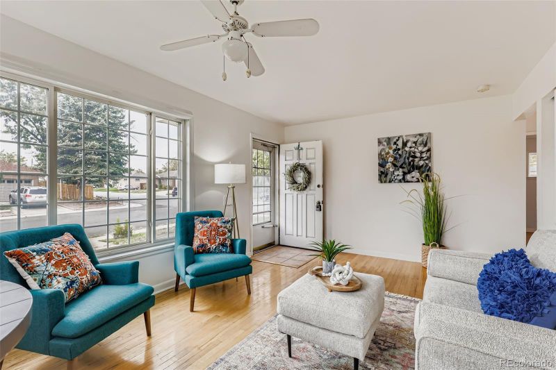 105 Pike St, Northglenn, CO 80233